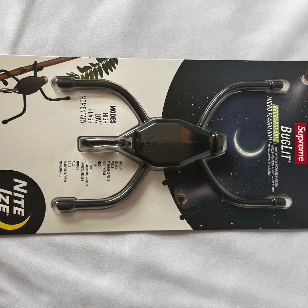 Supreme BugLit Micro Rechargeable Bug Light - Black